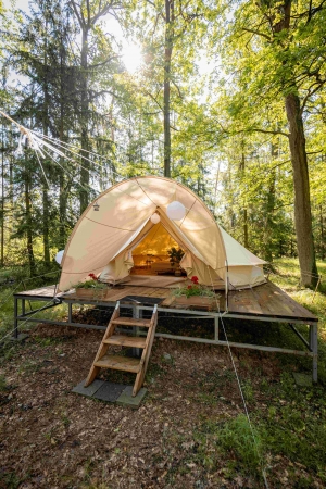 Glamping Černická obora